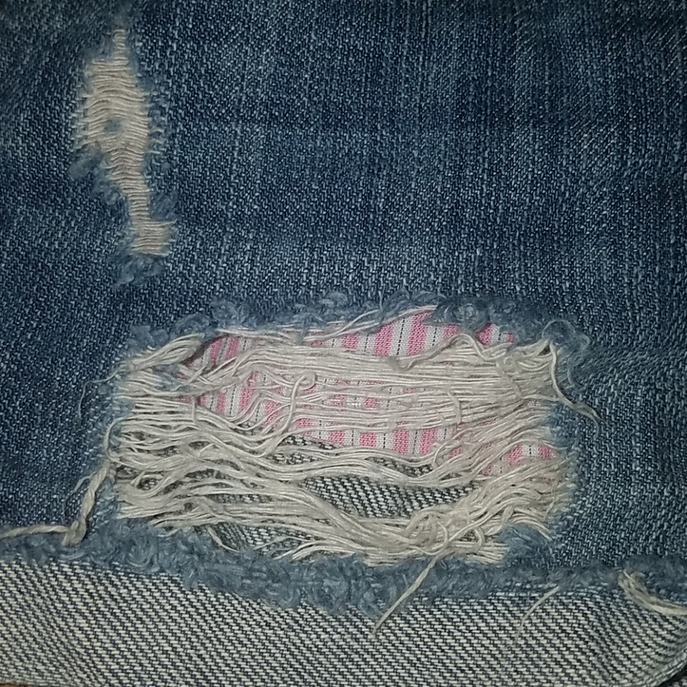 Victoria secret pink jean shorts size 4 - Picture 4 of 4